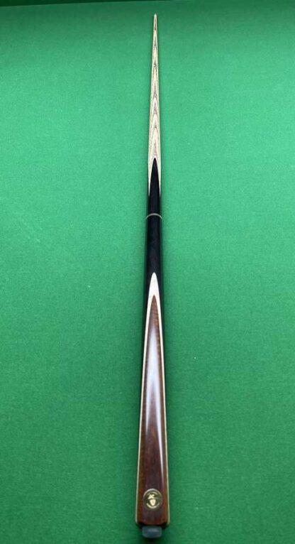 Snooker cue 949 Snakewood and maple veneer