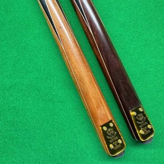 Phoenix Gold Plate one-piece snooker cue with hand-spliced dyed wood design