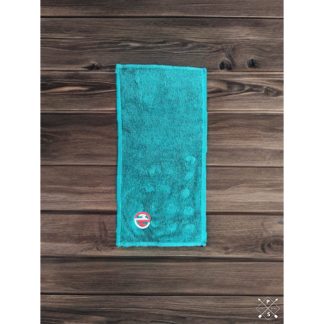 Mark Williams green cue towel for cleaning cue and hands during play